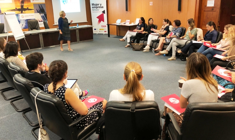 Mujeres en el curso Transfórmate